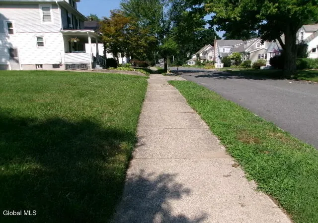 Photo 2 of Single family home for sale at 30 Irving Rd, Scotia, NY 12302 | MLS# 202624679 | Listing updated on 2026-08-25