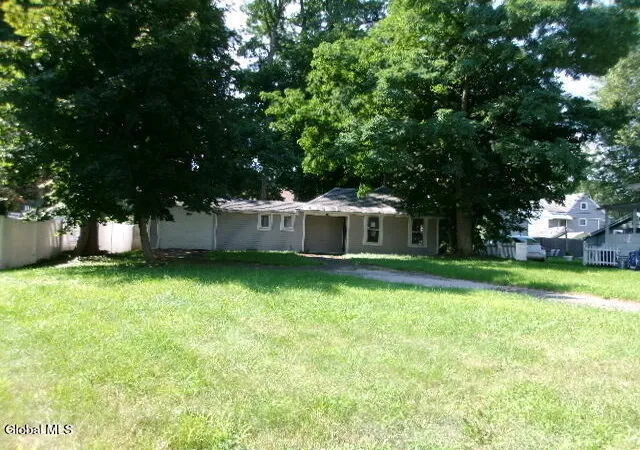 Photo 3 of Single family home for sale at 30 Irving Rd, Scotia, NY 12302 | MLS# 202624679 | Listing updated on 2026-08-25