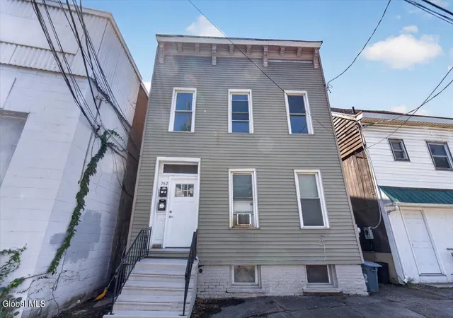 Photo 1 of Sale Pending at 762 Clinton Ave, Albany, NY 12206 | MLS# 202624678 | Listing updated on 2026-10-01