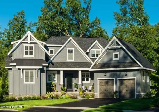 Photo 1 of Single family home for sale at 2 Arlington Cir, Milton, NY 12020 | MLS# 202624677 | Listing updated on 2026-08-25