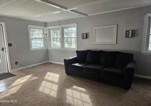 Photo 4 of Single family home for sale at 612 Sanders Ave, Glenville, NY 12302 | MLS# 202624700 | Listing updated on 2026-10-27