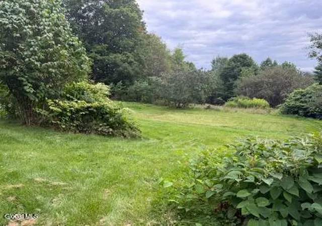 Photo 4 of Single family home for sale at 275 Witherbee Rd, Moriah, NY 12998 | MLS# 202624755 | Listing updated on 2026-08-26