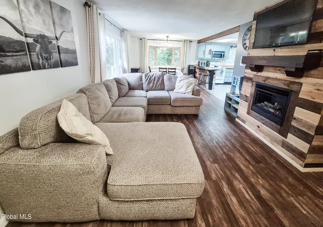 Photo 3 of Single family home for sale at 968 County Hwy 126, Perth, NY 12010 | MLS# 202624741 | Listing updated on 2026-09-15