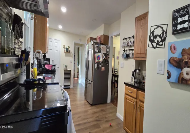 Photo 4 of Single family home for sale at 97 N Allen St, Albany, NY 12203 | MLS# 202624949 | Listing updated on 2026-08-28