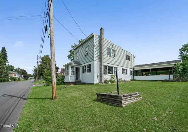 Photo 2 of Single family home for sale at 47 West St, Stillwater, NY 12118 | MLS# 202625010 | Listing updated on 2026-08-29