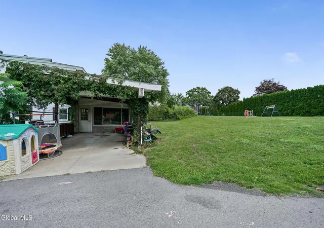 Photo 4 of Single family home for sale at 47 West St, Stillwater, NY 12118 | MLS# 202625010 | Listing updated on 2026-08-29