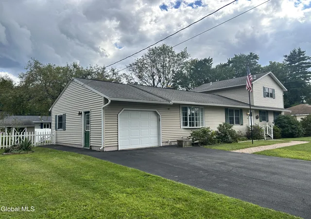 Photo 1 of Sale Pending at 55 Vly Rd, Colonie, NY 12205 | MLS# 202624727 | Listing updated on 2026-09-01