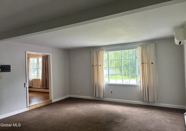 Photo 3 of Sale Pending at 55 Vly Rd, Colonie, NY 12205 | MLS# 202624727 | Listing updated on 2026-09-01