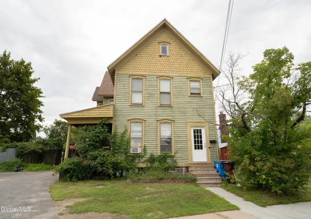 Photo 4 of Sale Pending at 4 James St, Gloversville, NY 12078 | MLS# 202624729 | Listing updated on 2026-08-31