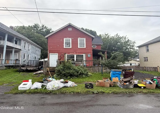 Photo 17 of Single family home for sale at 18 Walnut St, Gloversville, NY 12078 | MLS# 202624905 | Listing updated on 2026-08-28