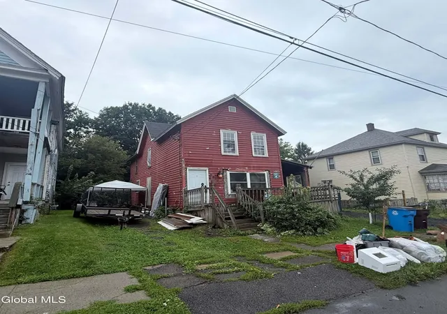 Photo 1 of Single family home for sale at 18 Walnut St, Gloversville, NY 12078 | MLS# 202624905 | Listing updated on 2026-08-28