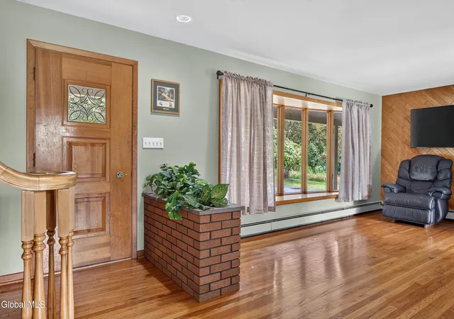 Photo 3 of Sale Pending at 137 Mammoth Spring Rd, North Greenbush, NY 12198 | MLS# 202624848 | Listing updated on 2026-10-08