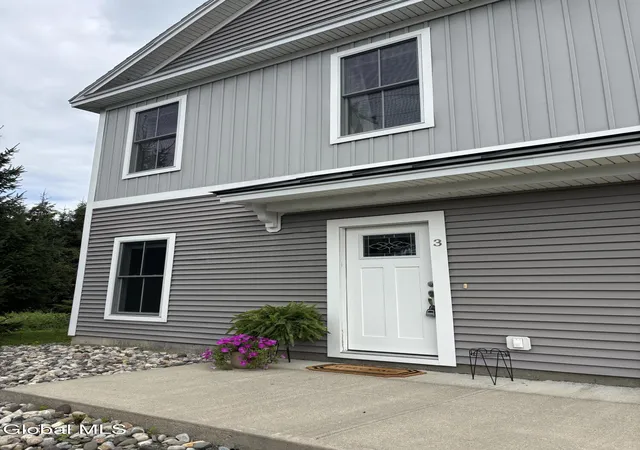 Photo 1 of Condo for sale at 166 Jefferson St #APT 3, Saratoga Springs, NY 12866 | MLS# 202624774 | Listing updated on 2026-09-08