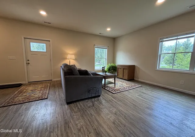 Listing Photo 4 - Condo for sale in building located at 166 Jefferson St, Saratoga Springs, NY 12866 - Unit #APT 3