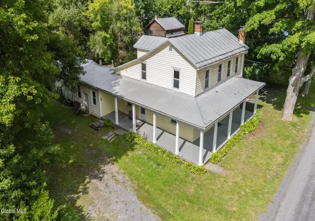 Photo 3 of Single family home for sale at 107 Factory St, Schoharie, NY 12157 | MLS# 202624966 | Listing updated on 2026-08-29