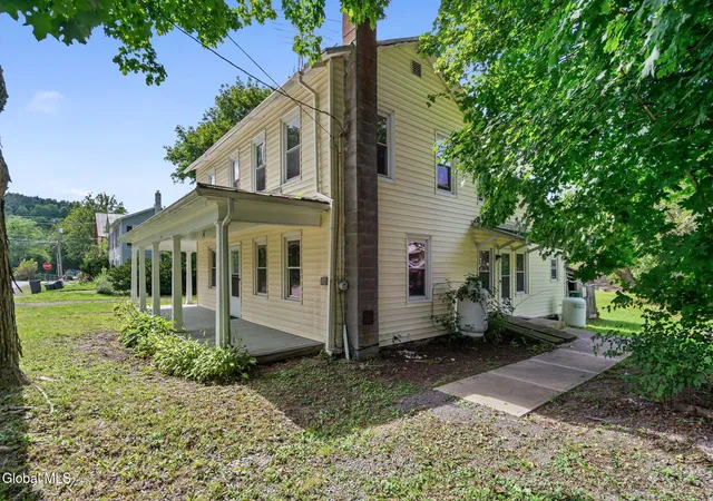 Photo 5 of Single family home for sale at 107 Factory St, Schoharie, NY 12157 | MLS# 202624966 | Listing updated on 2026-08-29