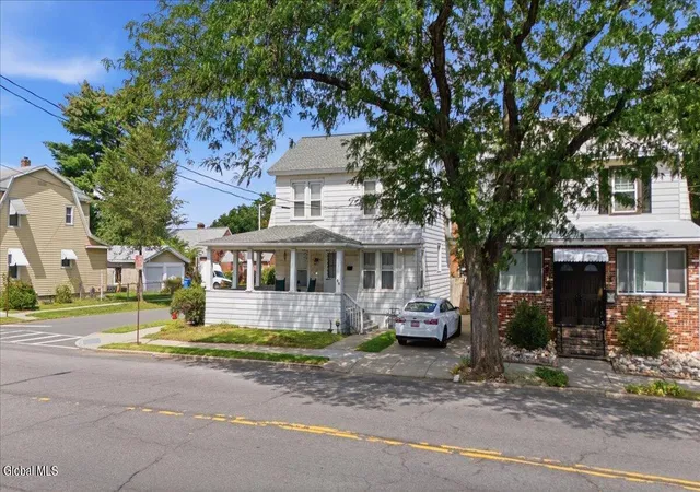 Photo 3 of Sale Pending at 65 Lincoln Ave, Albany, NY 12206 | MLS# 202624872 | Listing updated on 2026-09-05