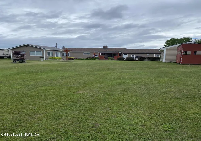 Photo 4 of Sale Pending at 2484 State Hwy 30, Mayfield Village, NY 12117 | MLS# 202625061 | Listing updated on 2026-09-17