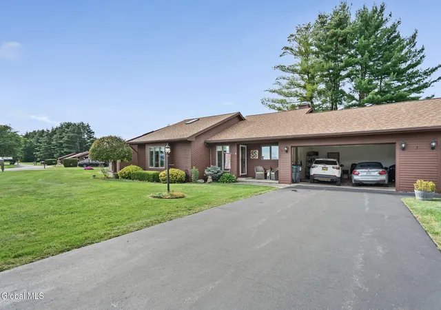 Photo 2 of Sale Pending at 175 Country Club Ln, Fort Johnson, NY 12070 | MLS# 202624920 | Listing updated on 2026-09-01