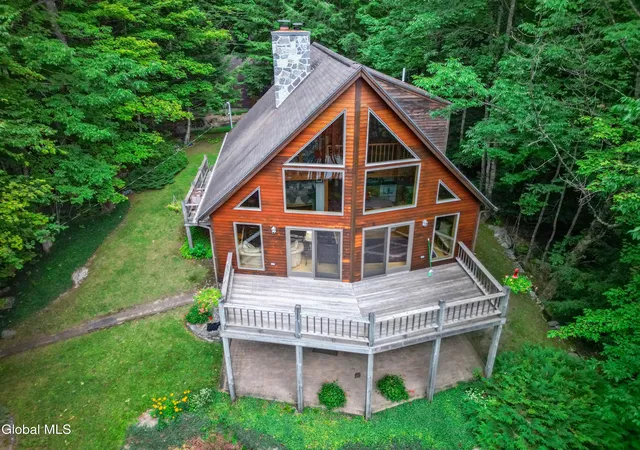 Photo 2 of Single family home for sale at 116 Hemlock Dr #Peck's Lake, Gloversville, NY 12078 | MLS# 202624855 | Listing updated on 2026-09-04