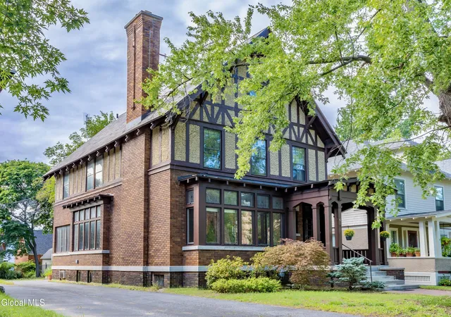 Photo 1 of Sale Pending at 6 Morris Ave, Schenectady, NY 12308 | MLS# 202624874 | Listing updated on 2026-09-03