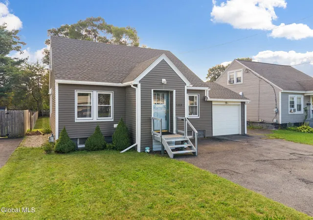 Photo 3 of Sale Pending at 1313 Palma Ave, Rotterdam, NY 12306 | MLS# 202624931 | Listing updated on 2026-09-08