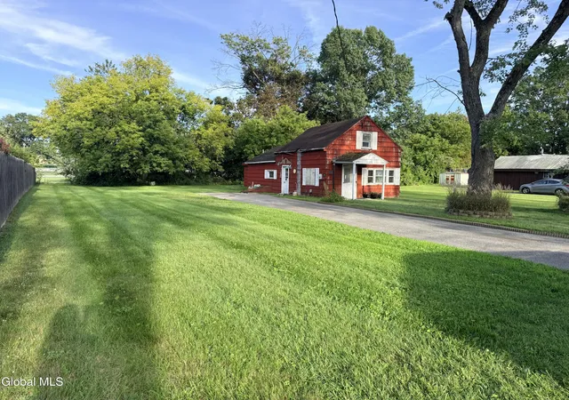 Photo 1 of Single family home for sale at 122 North St, Kingsbury, NY 12839 | MLS# 202624993 | Listing updated on 2026-08-29