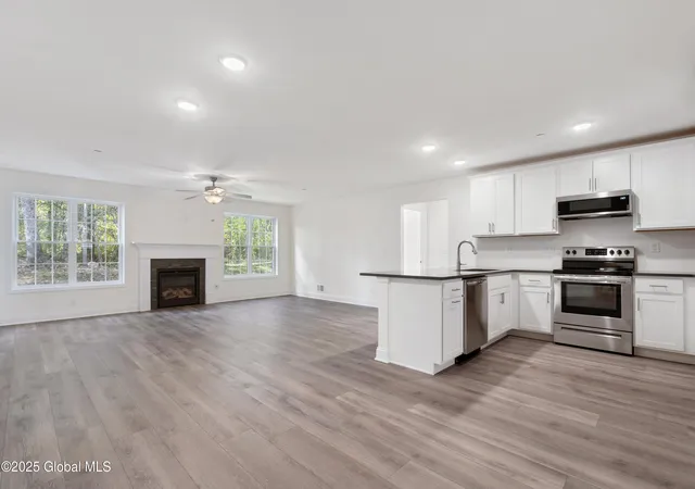 Photo 3 of Sale Pending at 145 Carriage Blvd, Rotterdam, NY 12306 | MLS# 202625033 | Listing updated on 2026-08-28