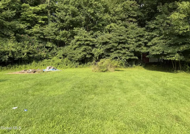 Photo 2 of Sale Pending at 1822 S Old Post Rd, Schodack, NY 12033 | MLS# 202624953 | Listing updated on 2026-09-15