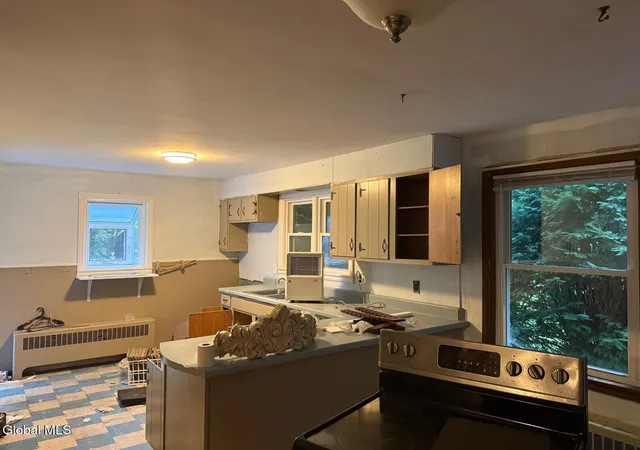 Photo 3 of Sale Pending at 1822 S Old Post Rd, Schodack, NY 12033 | MLS# 202624953 | Listing updated on 2026-09-15