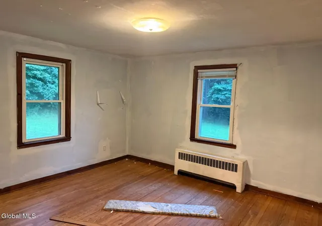 Photo 3 of Sale Pending at 1822 S Old Post Rd, Schodack, NY 12033 | MLS# 202624953 | Listing updated on 2026-09-15