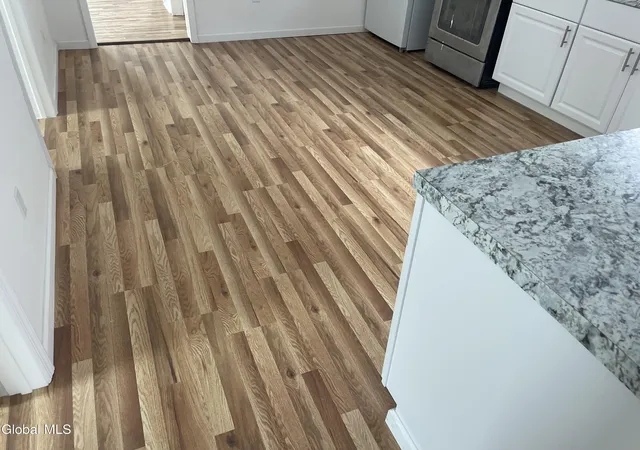 Listing Photo 5 - Condo for sale in building located at 1083 Congress St, Schenectady, NY 12303