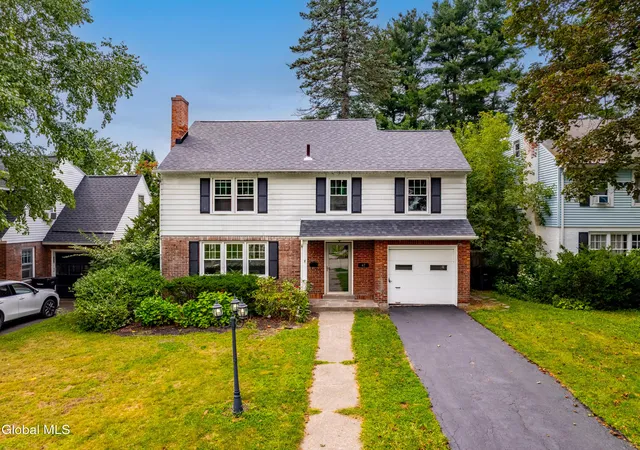 Photo 1 of Single family home for sale at 47 Pointview Dr, Troy, NY 12180 | MLS# 202624968 | Listing updated on 2026-09-17