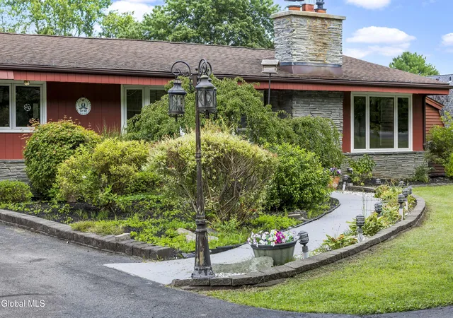 Photo 3 of Sale Pending at 928 Altamont Voorheesville Rd, Altamont, NY 12009 | MLS# 202625011 | Listing updated on 2026-09-04