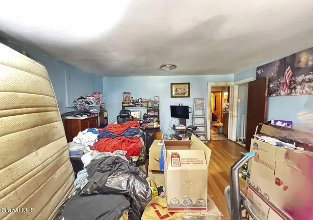 Photo 3 of Single family home for sale at 51 Slingerland St, Albany, NY 12202 | MLS# 202625067 | Listing updated on 2026-09-16