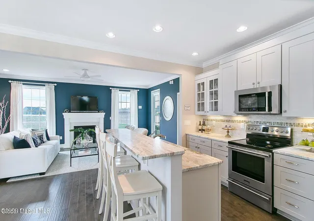 Photo 3 of Single family home for sale at 8 Katharine Ct, Ballston Lake, NY 12019 | MLS# 202625123 | Listing updated on 2026-09-01