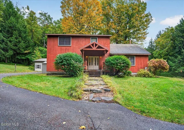 Photo 1 of Single family home for sale at 21 Dunham Pond Rd, Greenfield Center, NY 12833 | MLS# 202627466 | Listing updated on 2026-10-26