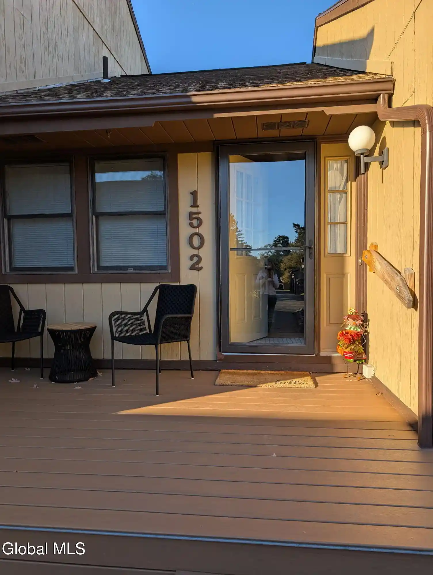 Listing Photo 1 - Condo for sale in 1502 Huntington Ct located at 1502 Huntington Ct, East Greenbush, NY 12061 - Unit 1502 Huntington Ct