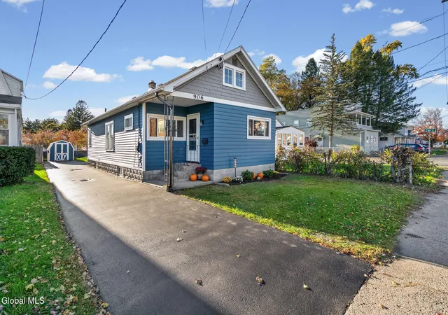 Photo 1 of Single family home for sale at 906 Draper Ave, Schenectady, NY 12306 | MLS# 202628646 | Listing updated on 2026-10-23