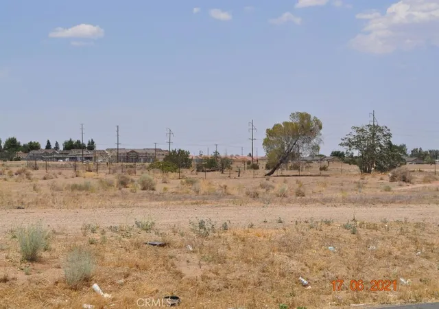 Photo 3 of Land for sale at 0 G St, Hesperia, CA 92345 | MLS# 540577 | Listing updated on 2025-11-01