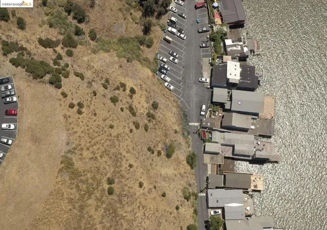 4th image of 199 Sandy Beach Rd, Vallejo, CA 94590 | MLS# 41078280