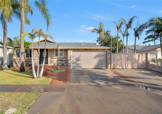 Photo 1 of Sale Pending at 269 S Thomas St, Orange, CA 92869 | MLS# PW24243393 | Listing updated on 2025-11-06