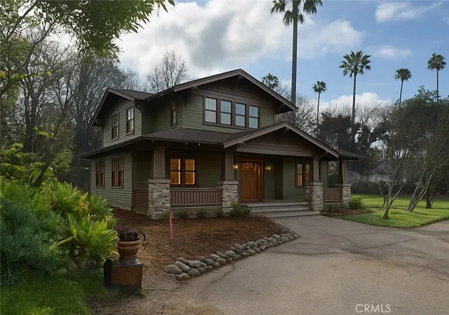3rd image of 1003 E Mariposa, Altadena, CA 91001 | MLS# PV25071425