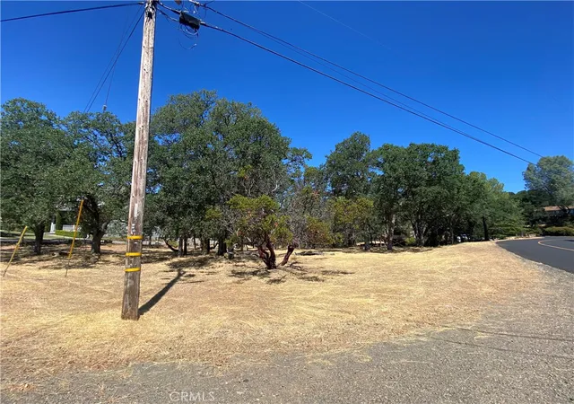 Homes for sale in Hidden Valley Lake, CA | 17902 Moon Hill Ct, Hidden Valley Lake, CA 95467 | MLS# LC25107340