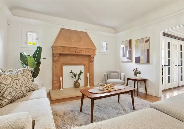 4th image of 1901 N Oxford Ave, Los Angeles, CA 90027 | MLS# PW25130374