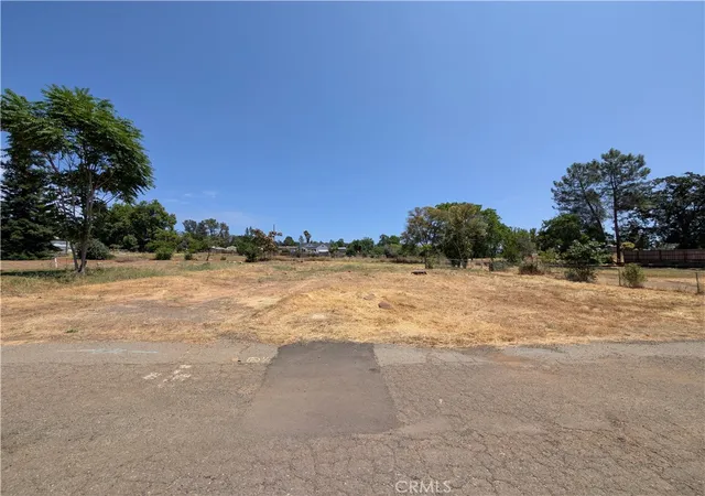 Photo 2 of Sale Pending at 561 Rustic Ln, Paradise, CA 95969 | MLS# SN25136352 | Listing updated on 2025-11-06