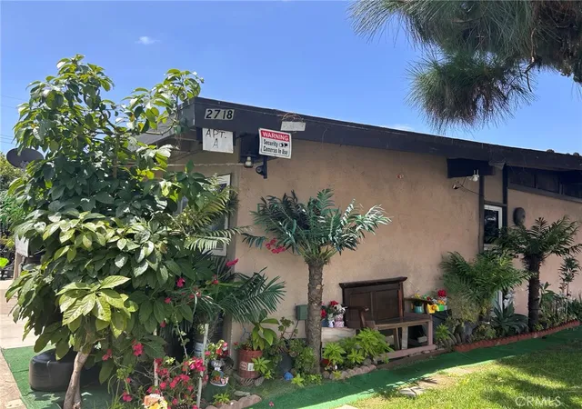 Photo 2 of Sale Pending at 2718 W Mcfadden Ave, Santa Ana, CA 92704 | MLS# OC25138368 | Listing updated on 2025-11-05