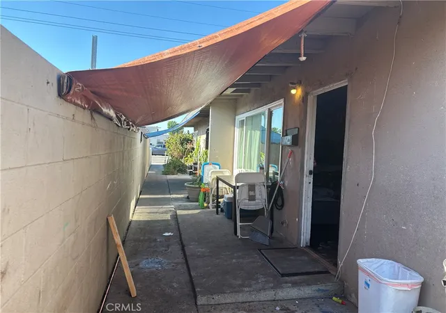Photo 3 of Sale Pending at 2718 W Mcfadden Ave, Santa Ana, CA 92704 | MLS# OC25138368 | Listing updated on 2025-11-05