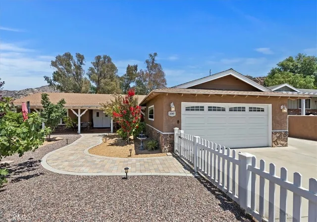 Photo 3 of Sale Pending at 3547 Southfork Dr, Norco, CA 92860 | MLS# IG25159249 | Listing updated on 2025-11-01