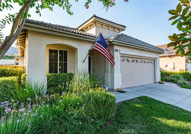 Photo 1 of Sale Pending at 28174 Glenside Ct, Menifee, CA 92584 | MLS# SW25167233 | Listing updated on 2025-11-04